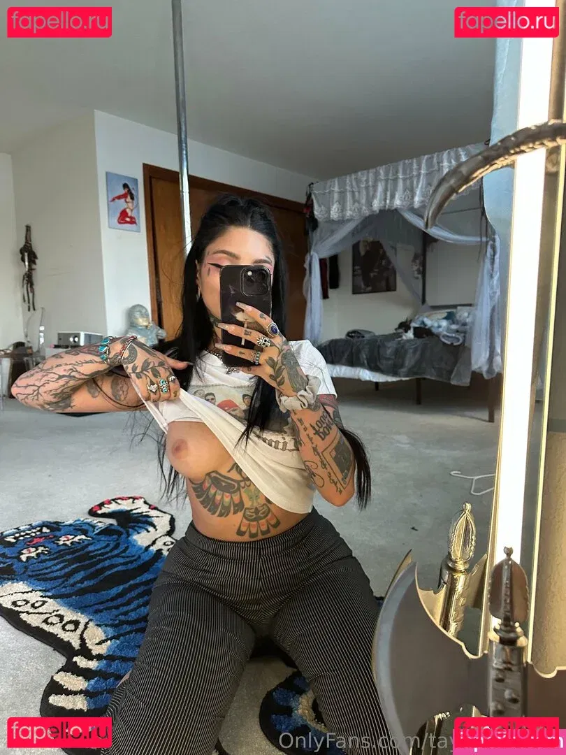 Taylor White Onlyfans Photo Gallery 