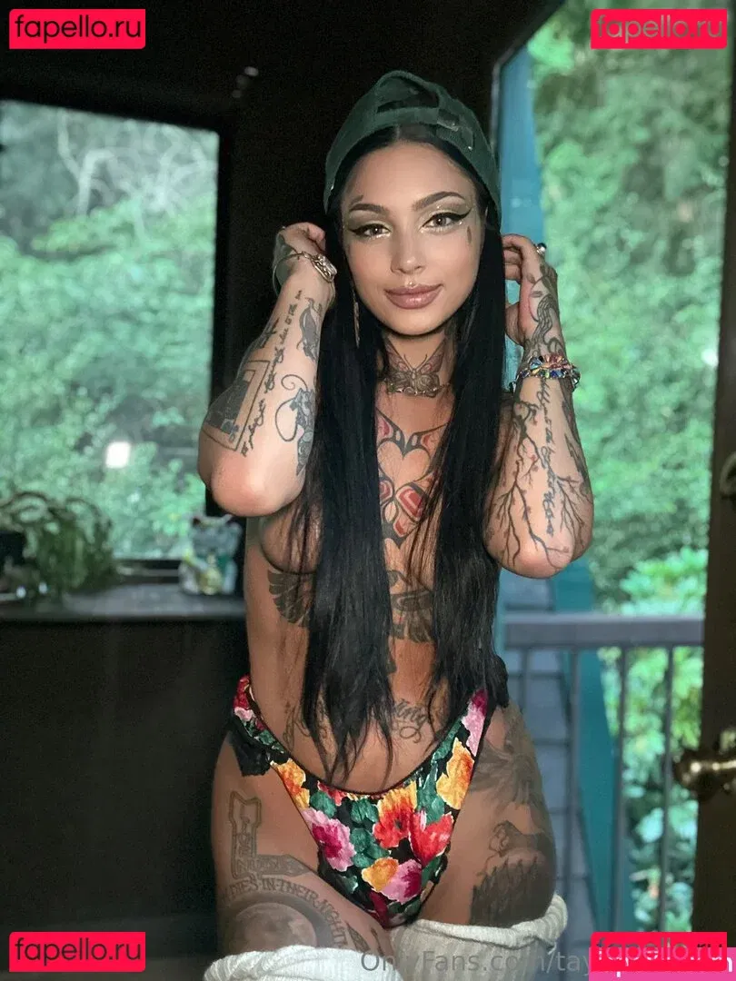 Taylor White Onlyfans Photo Gallery 