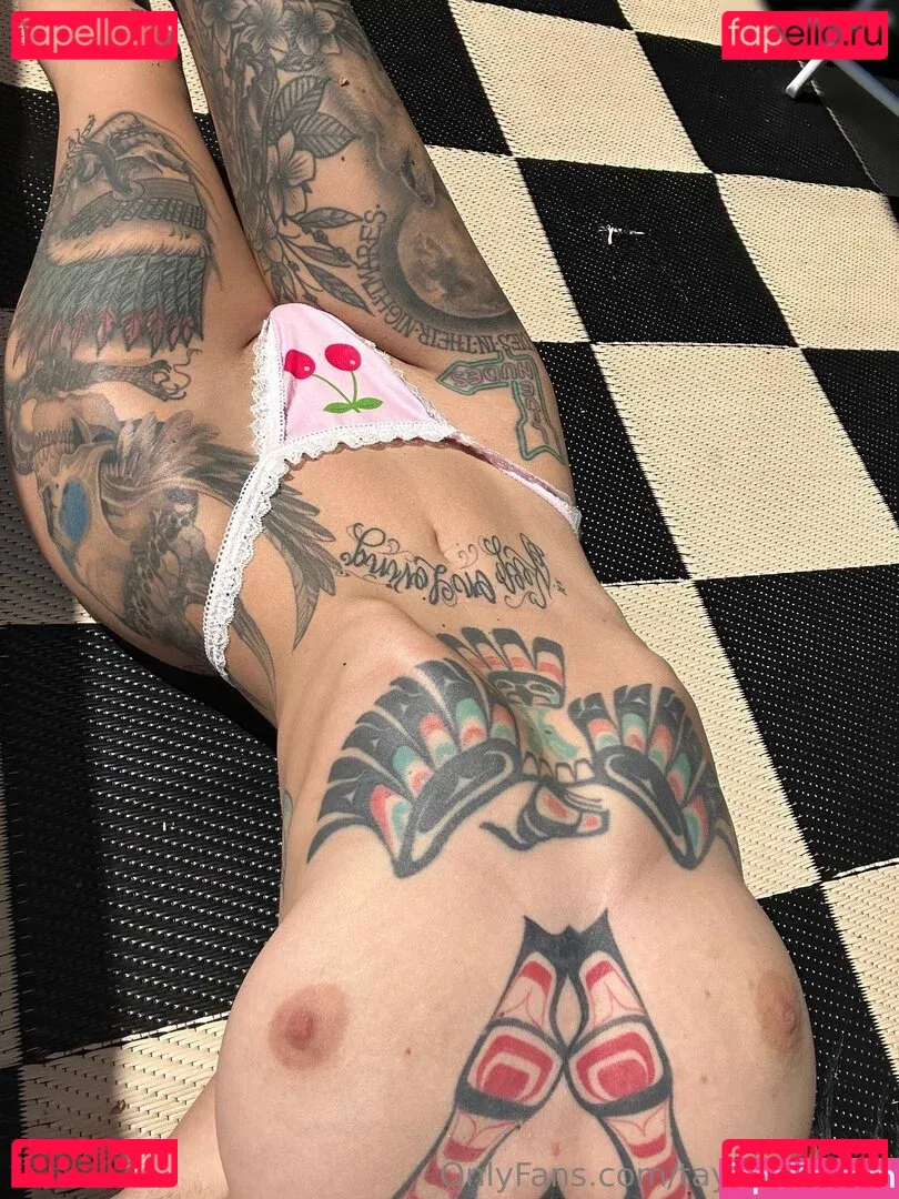 Taylor White Onlyfans Photo Gallery 