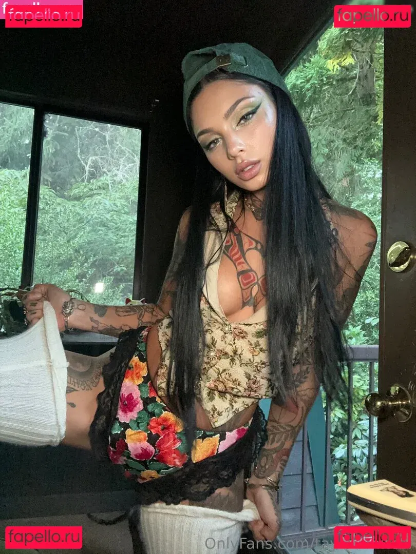 Taylor White Onlyfans Photo Gallery 