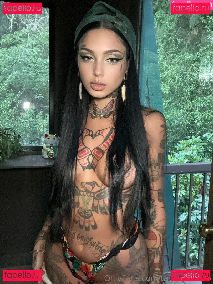 Taylor White Onlyfans Photo Gallery 