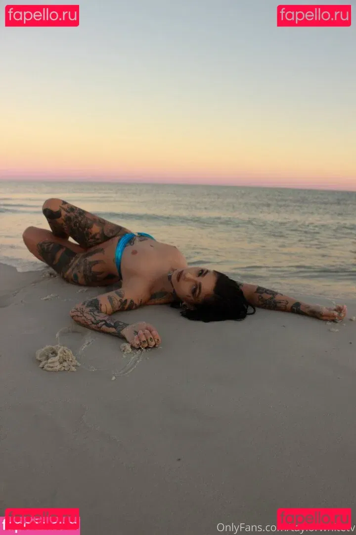 Taylor White Onlyfans Photo Gallery 
