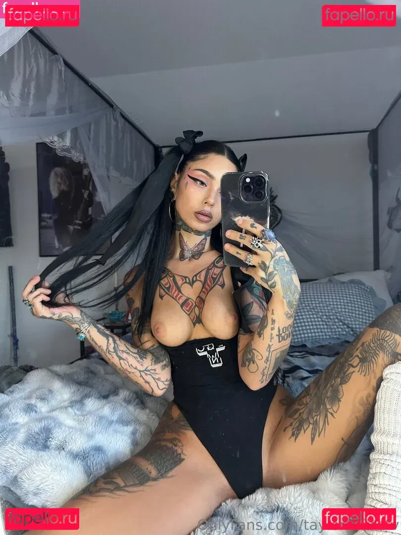 Taylor White Onlyfans Photo Gallery 