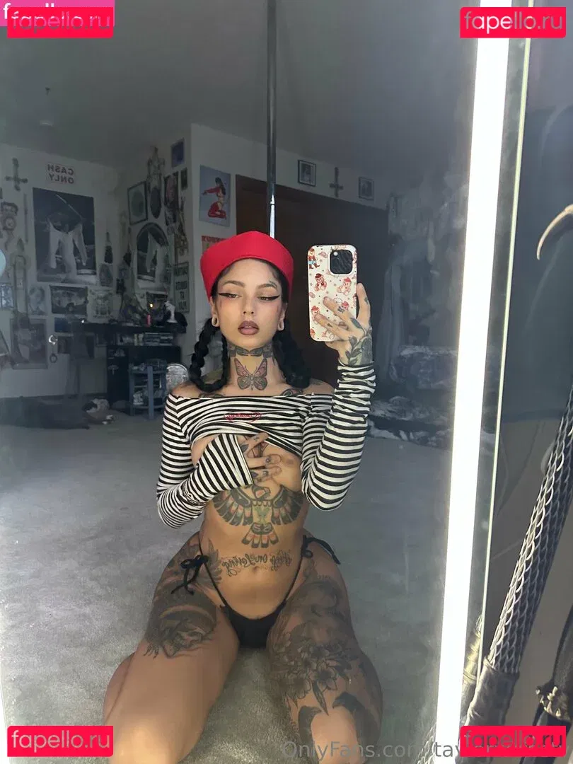 Taylor White Onlyfans Photo Gallery 