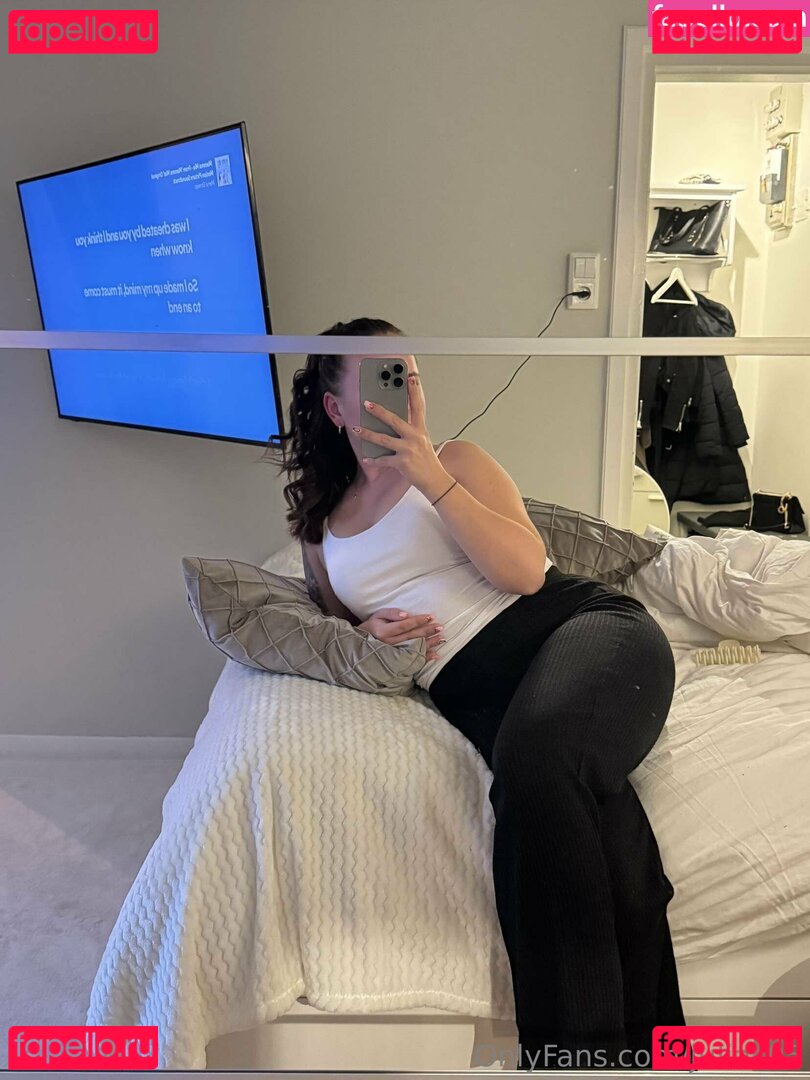 julias06 Nude Onlyfans Photo 18