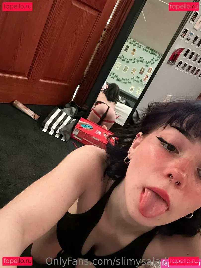 slimysaladfingers Onlyfans Photo Gallery 