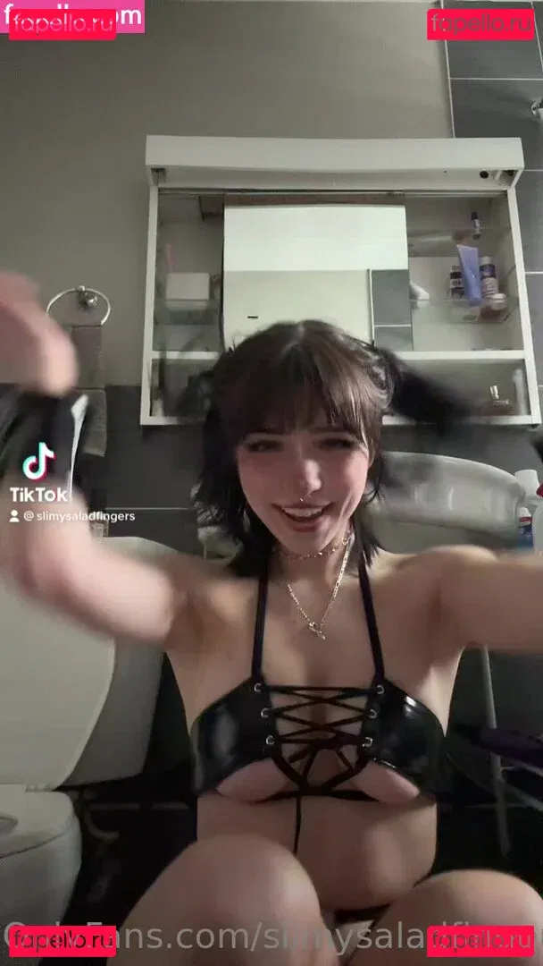 slimysaladfingers Onlyfans Photo Gallery 