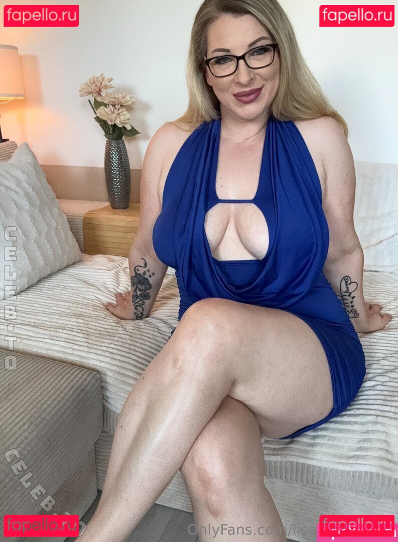 Lisa Linchen Nude Onlyfans Photo 23