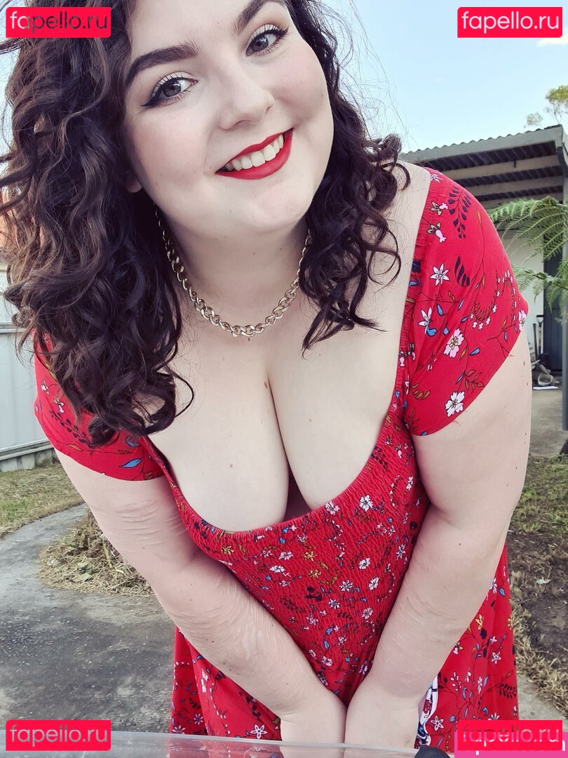 Fen Next Door Nude Onlyfans Photo 5