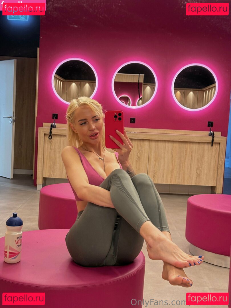 leramorri Nude Onlyfans Photo 19