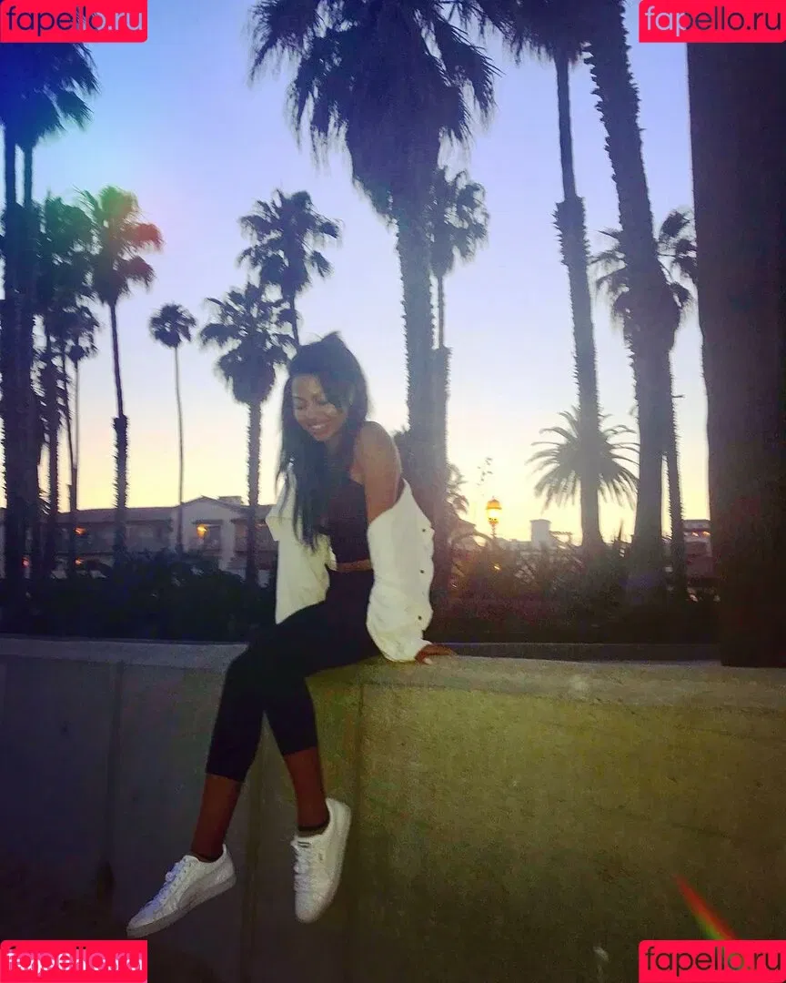Camille Hyde Onlyfans Photo Gallery 