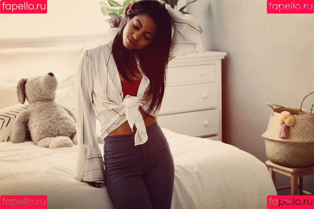 Camille Hyde Onlyfans Photo Gallery 