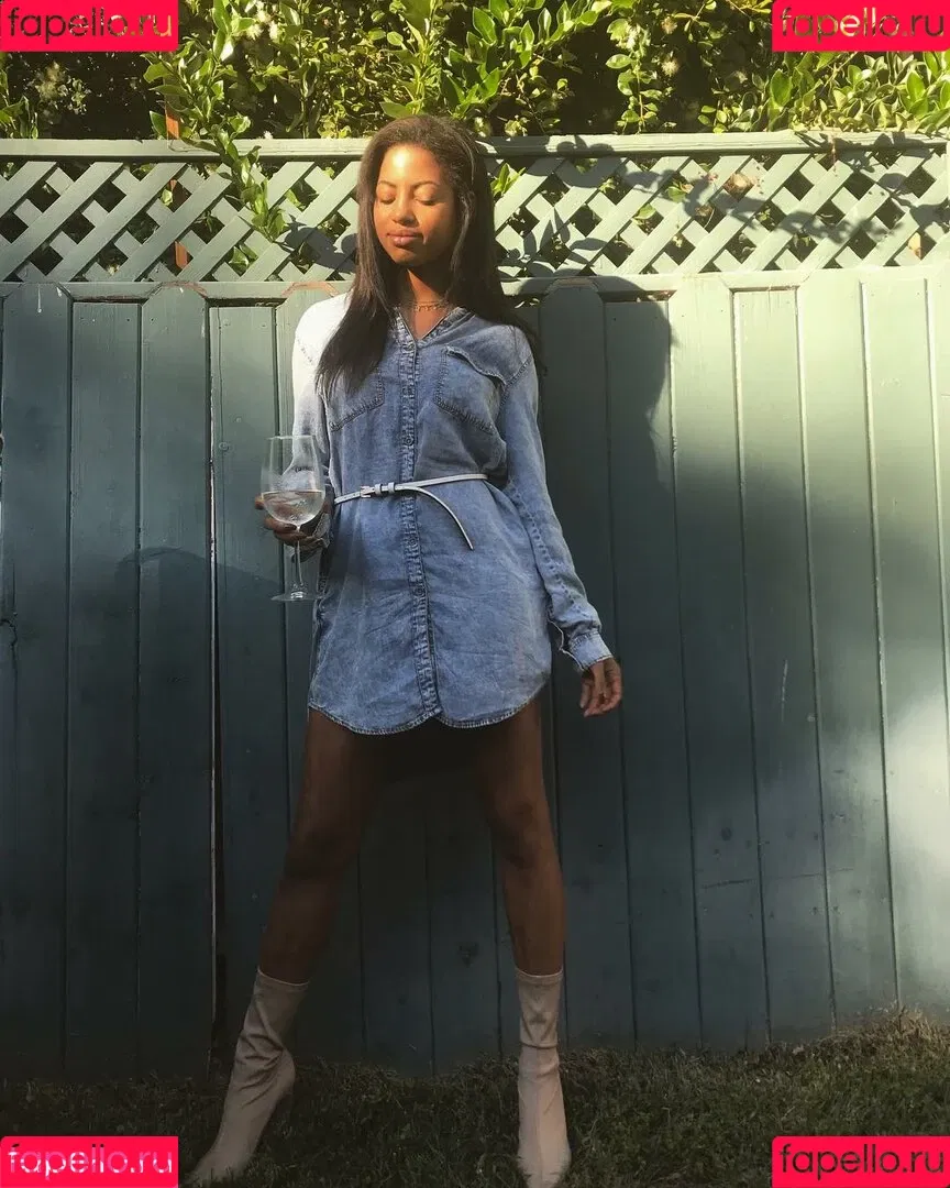 Camille Hyde Onlyfans Photo Gallery 