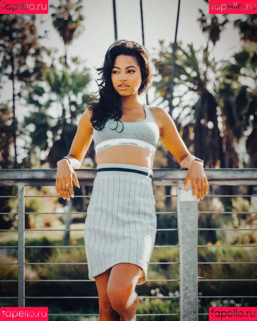 Camille Hyde Onlyfans Photo Gallery 