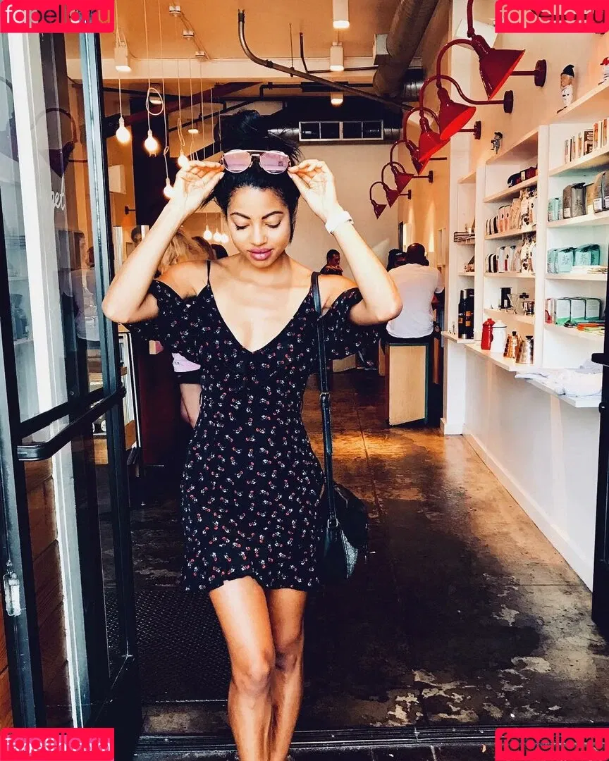 Camille Hyde Onlyfans Photo Gallery 