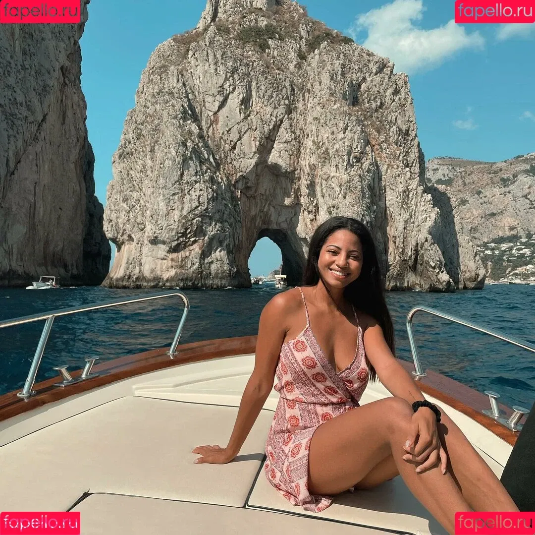 Camille Hyde Onlyfans Photo Gallery 