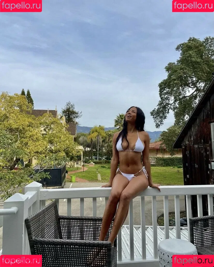 Camille Hyde Onlyfans Photo Gallery 