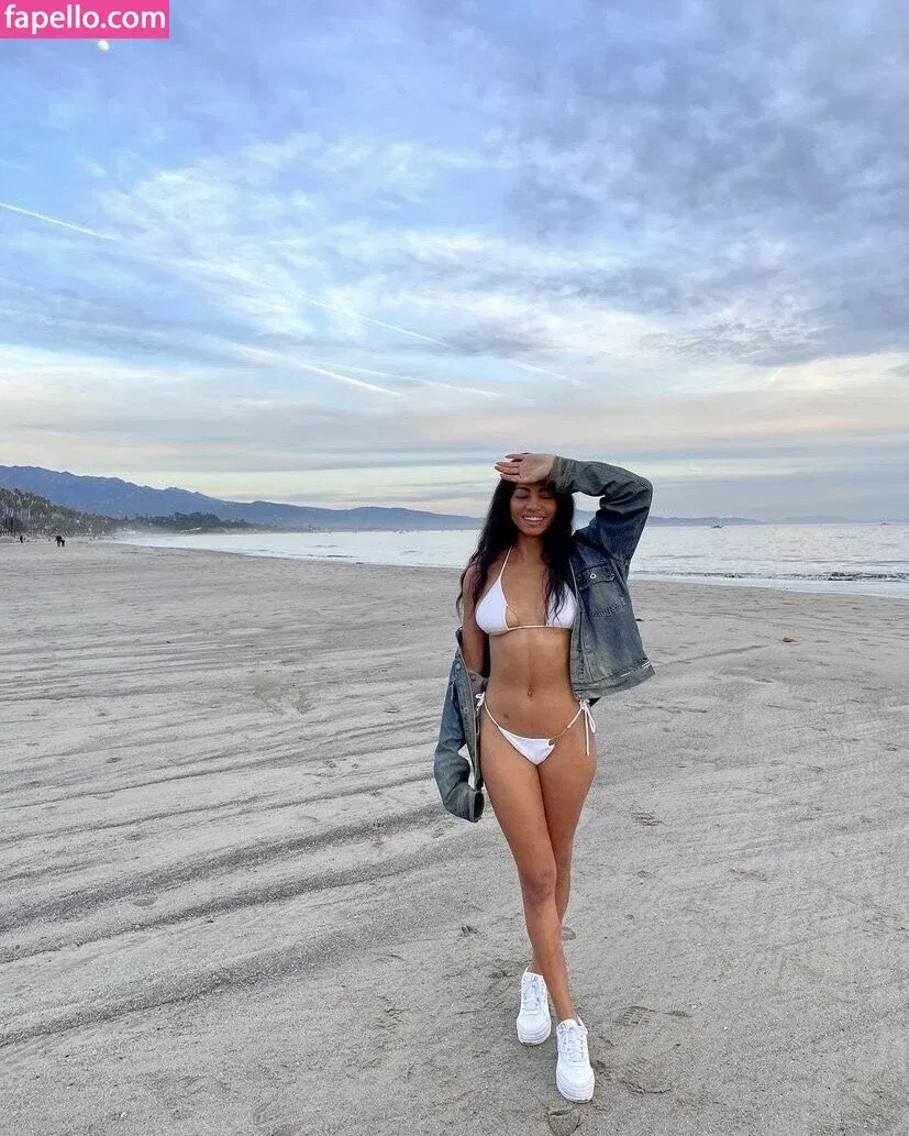 Camille Hyde Onlyfans Photo Gallery 