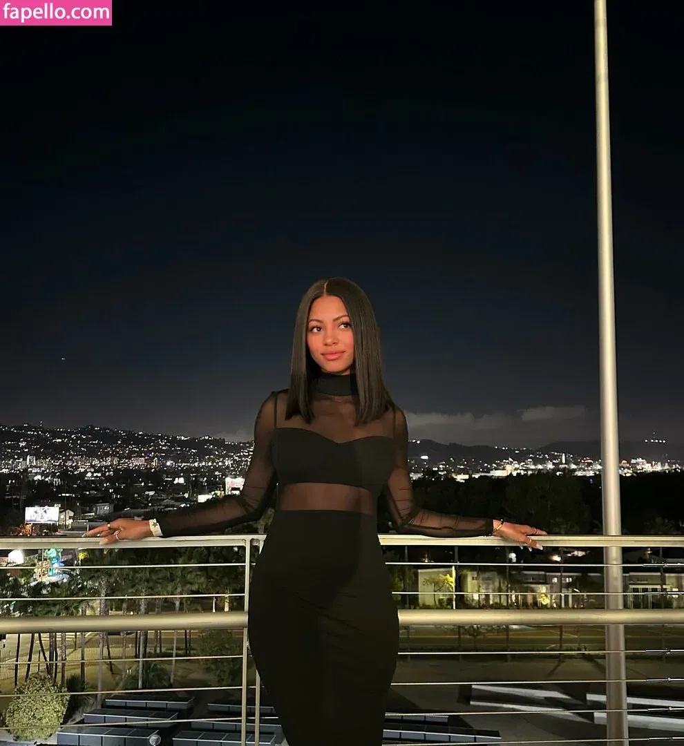 Camille Hyde Onlyfans Photo Gallery 