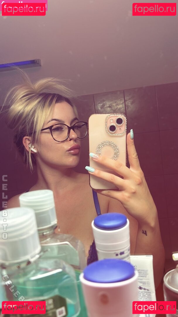 Hellybunny Nude Onlyfans Photo 6