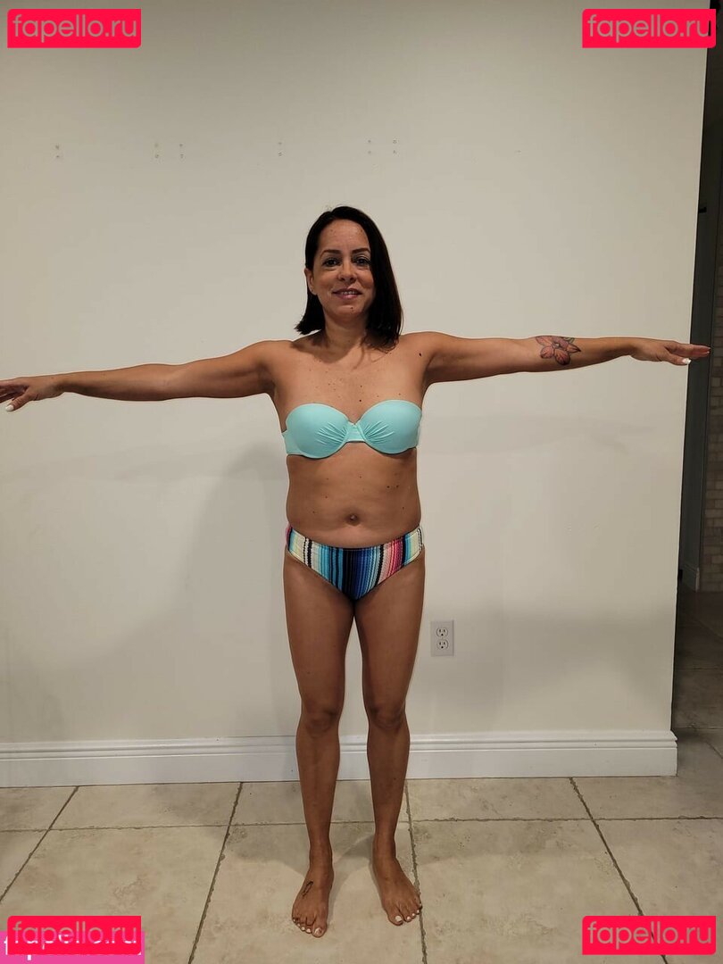 Liza Moreno Nude Onlyfans Photo 12