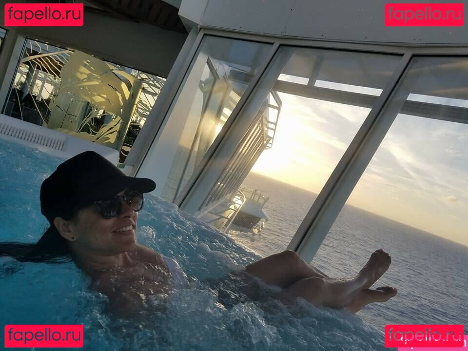 Liza Moreno Nude Onlyfans Photo 4