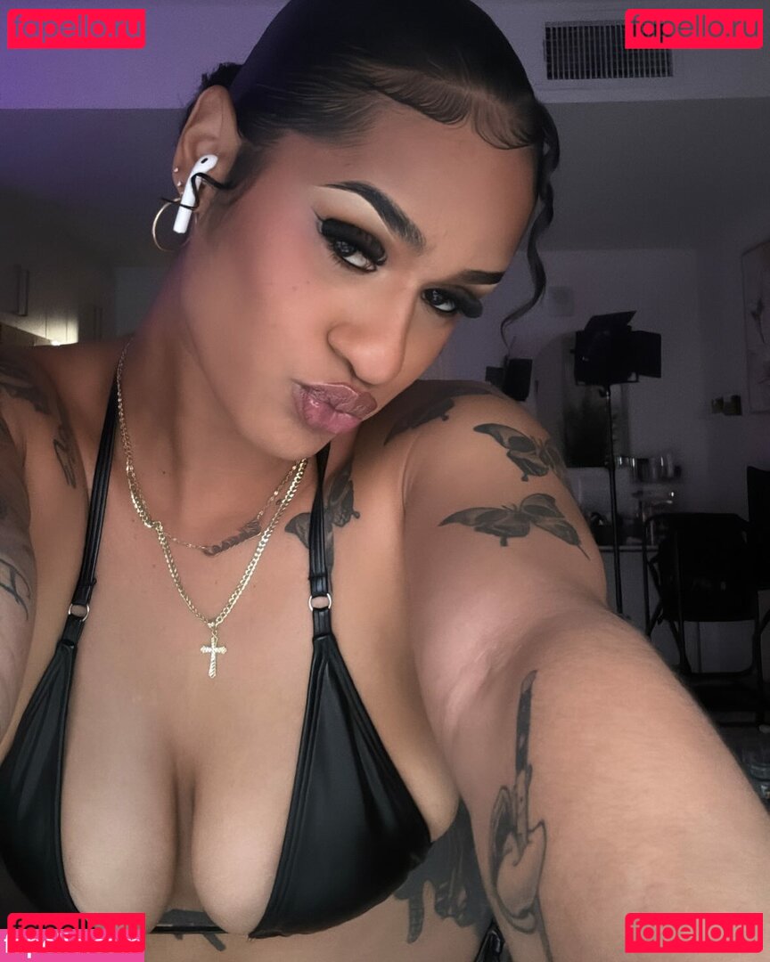 knochasse Nude Onlyfans Photo 12