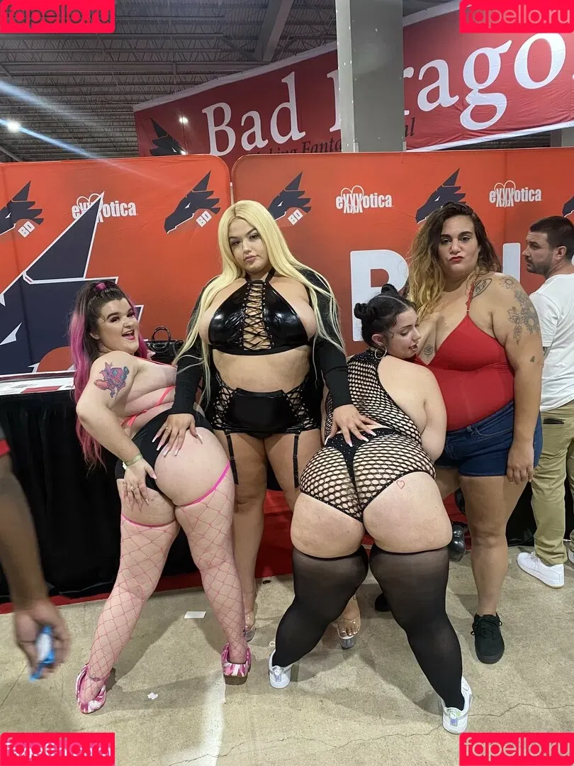rose_d_kush Onlyfans Photo Gallery 