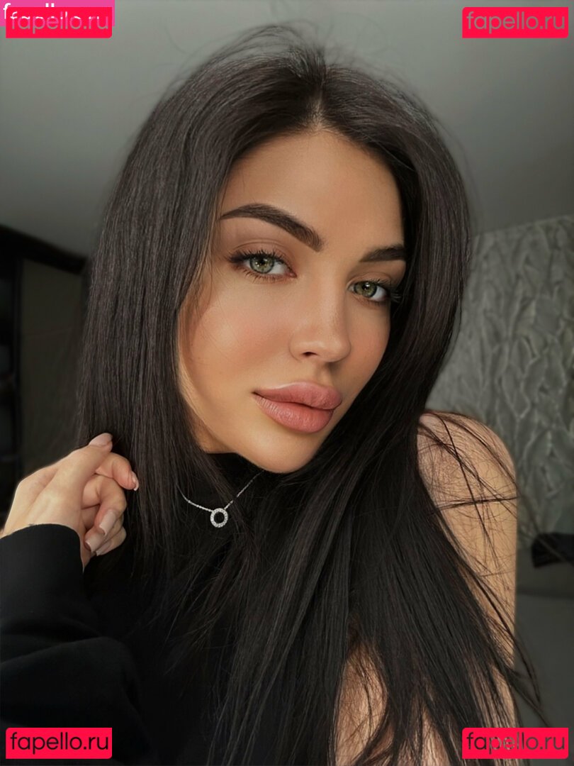 linoliya Nude Onlyfans Photo 18