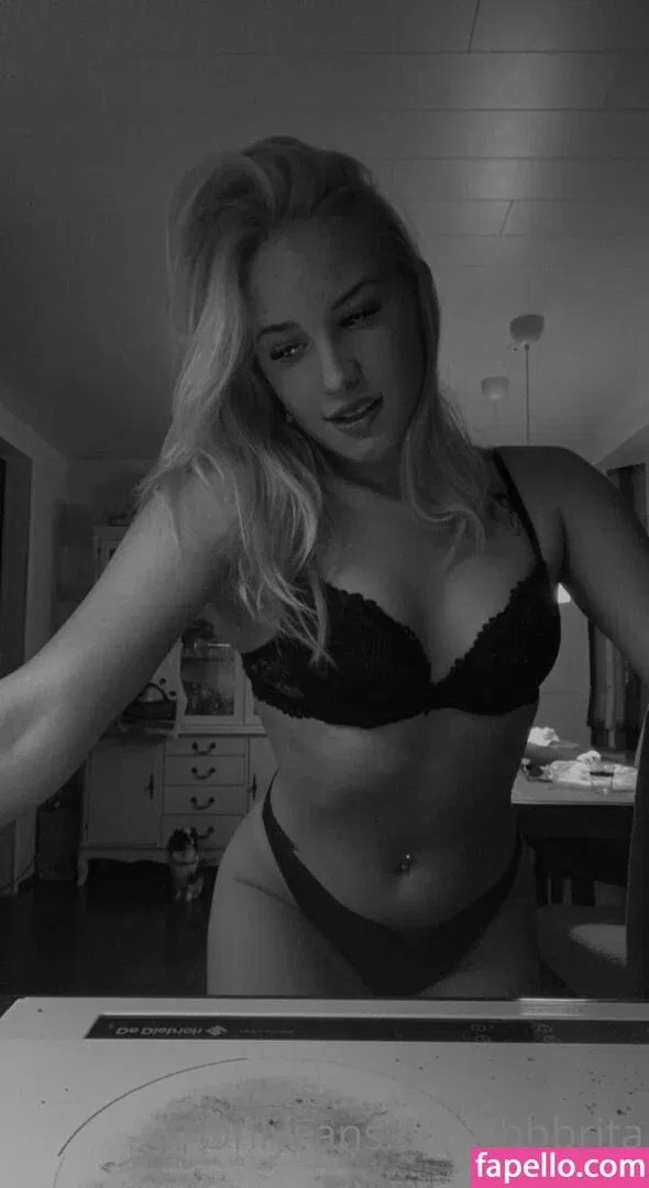 bbbrita Onlyfans Photo Gallery 