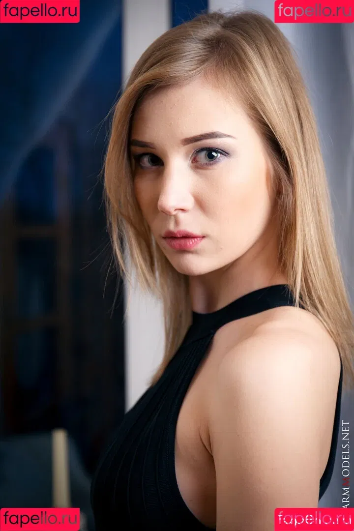 CharmModels Onlyfans Photo Gallery 
