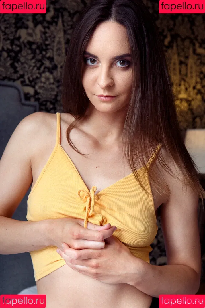CharmModels Onlyfans Photo Gallery 