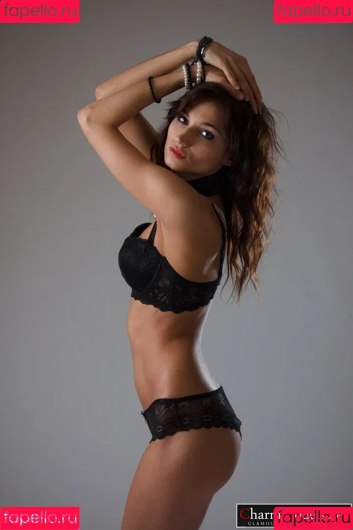 CharmModels Onlyfans Photo Gallery 