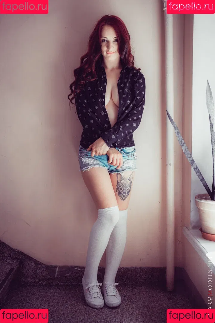 CharmModels Onlyfans Photo Gallery 