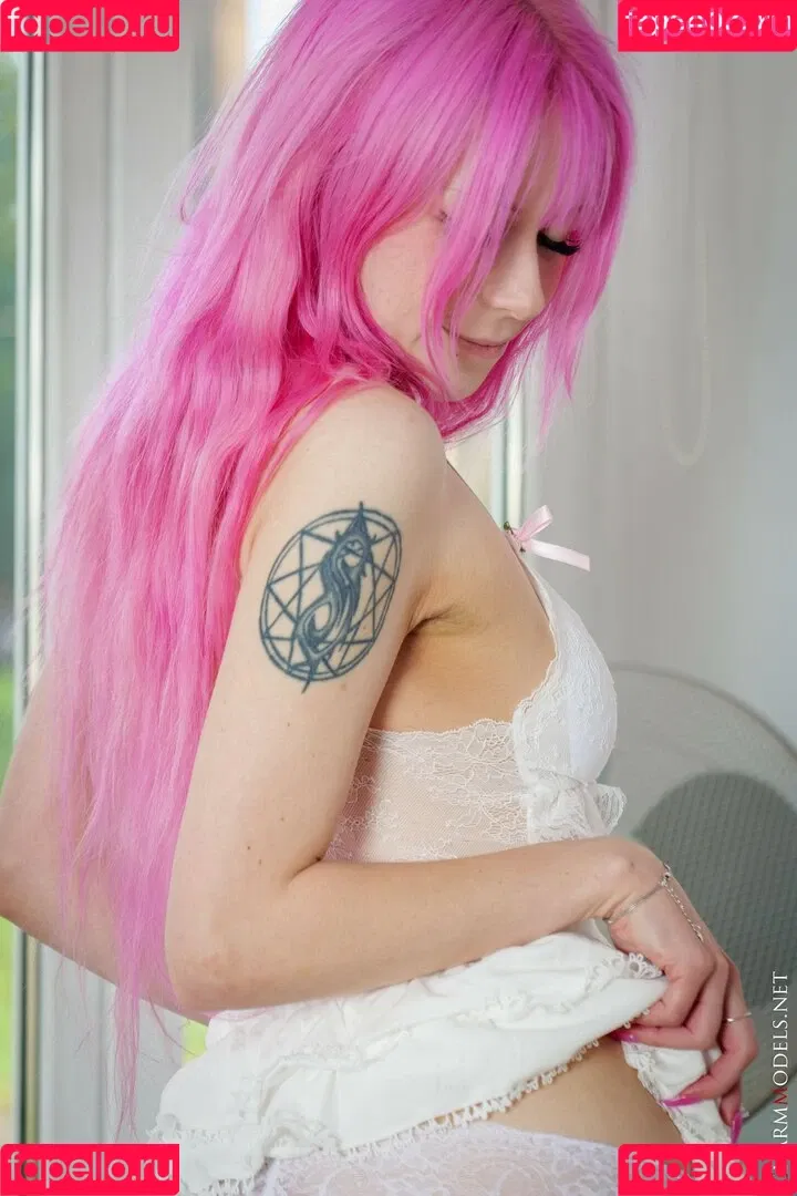 CharmModels Onlyfans Photo Gallery 