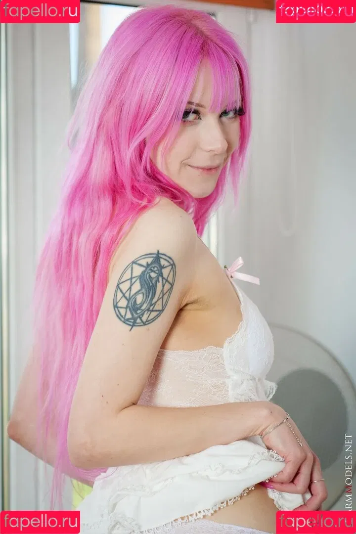 CharmModels Onlyfans Photo Gallery 