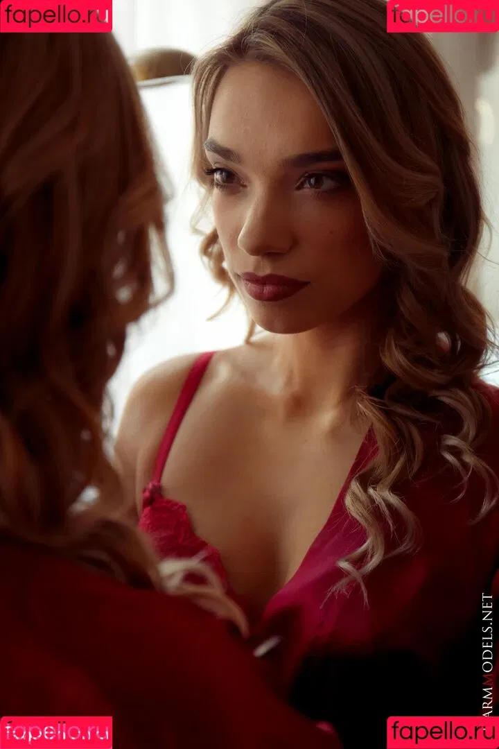 CharmModels Onlyfans Photo Gallery 