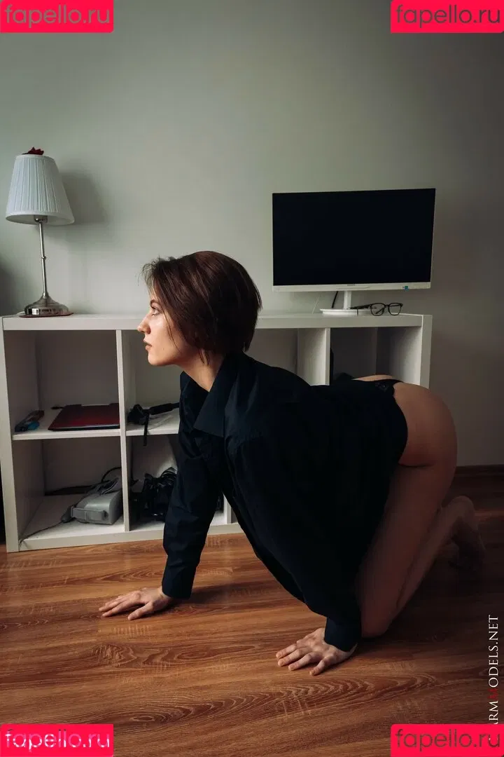 CharmModels Onlyfans Photo Gallery 