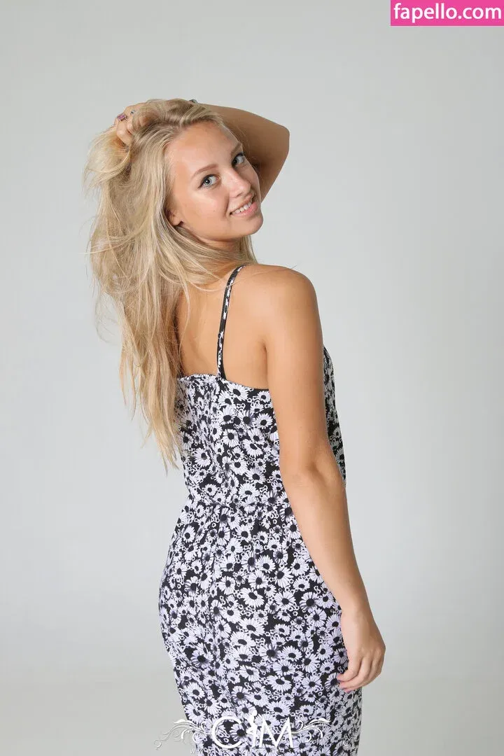 CharmModels Onlyfans Photo Gallery 