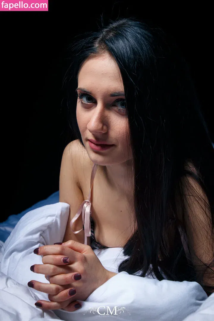 CharmModels Onlyfans Photo Gallery 