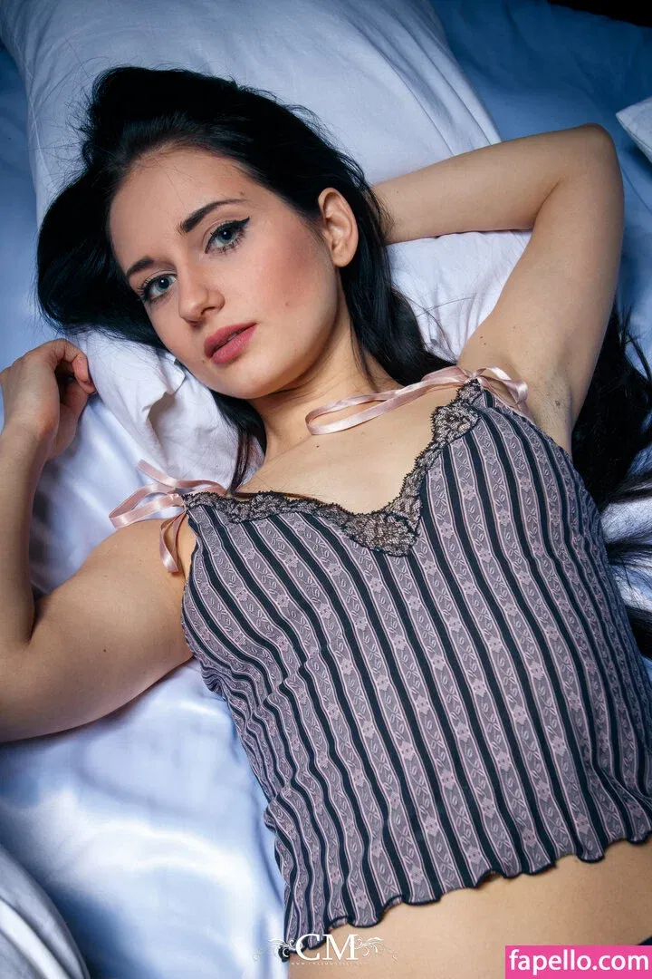 CharmModels Onlyfans Photo Gallery 