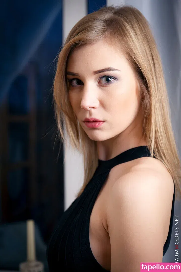 CharmModels Onlyfans Photo Gallery 