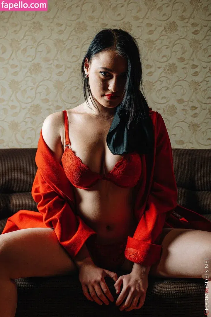 CharmModels Onlyfans Photo Gallery 