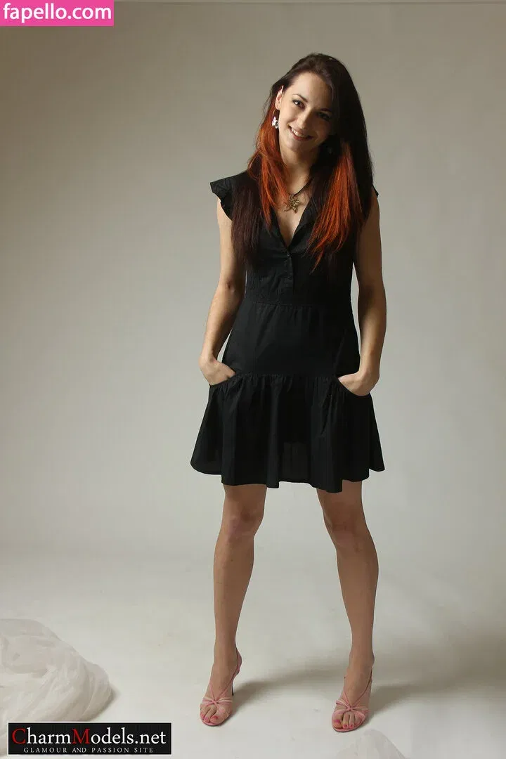 CharmModels Onlyfans Photo Gallery 