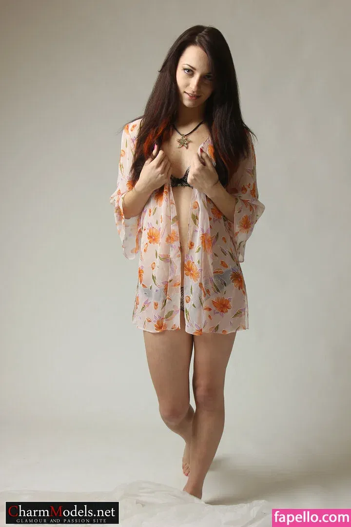 CharmModels Onlyfans Photo Gallery 