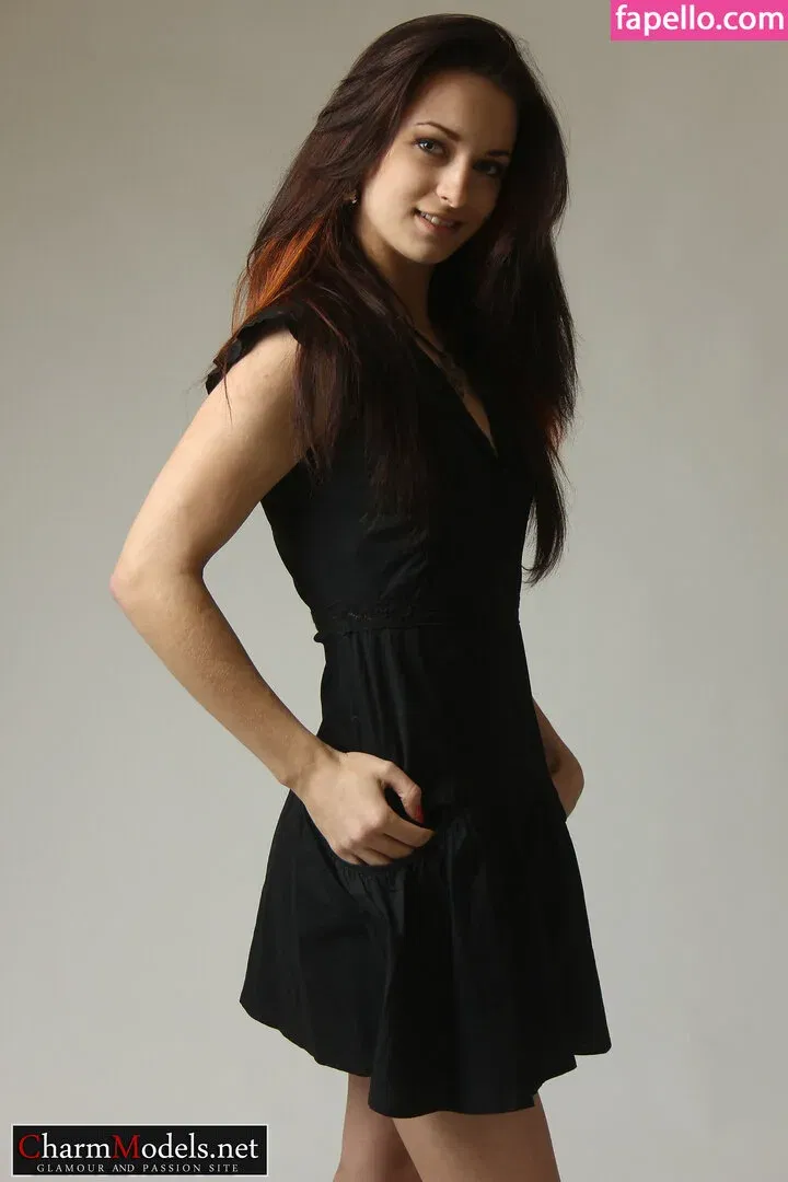 CharmModels Onlyfans Photo Gallery 