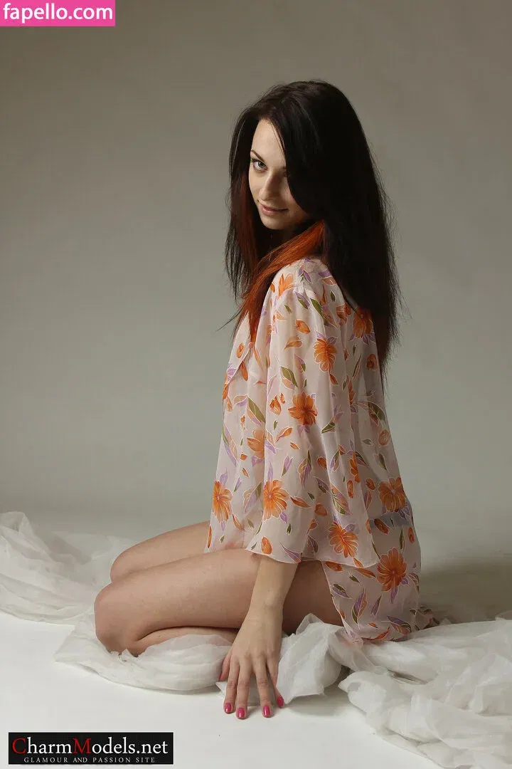 CharmModels Onlyfans Photo Gallery 