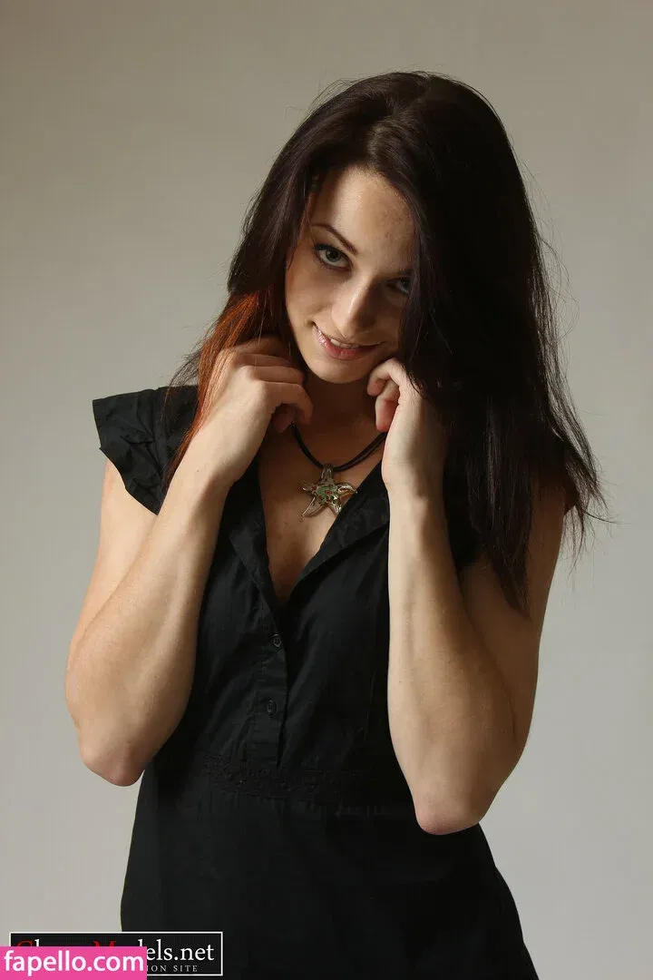 CharmModels Onlyfans Photo Gallery 