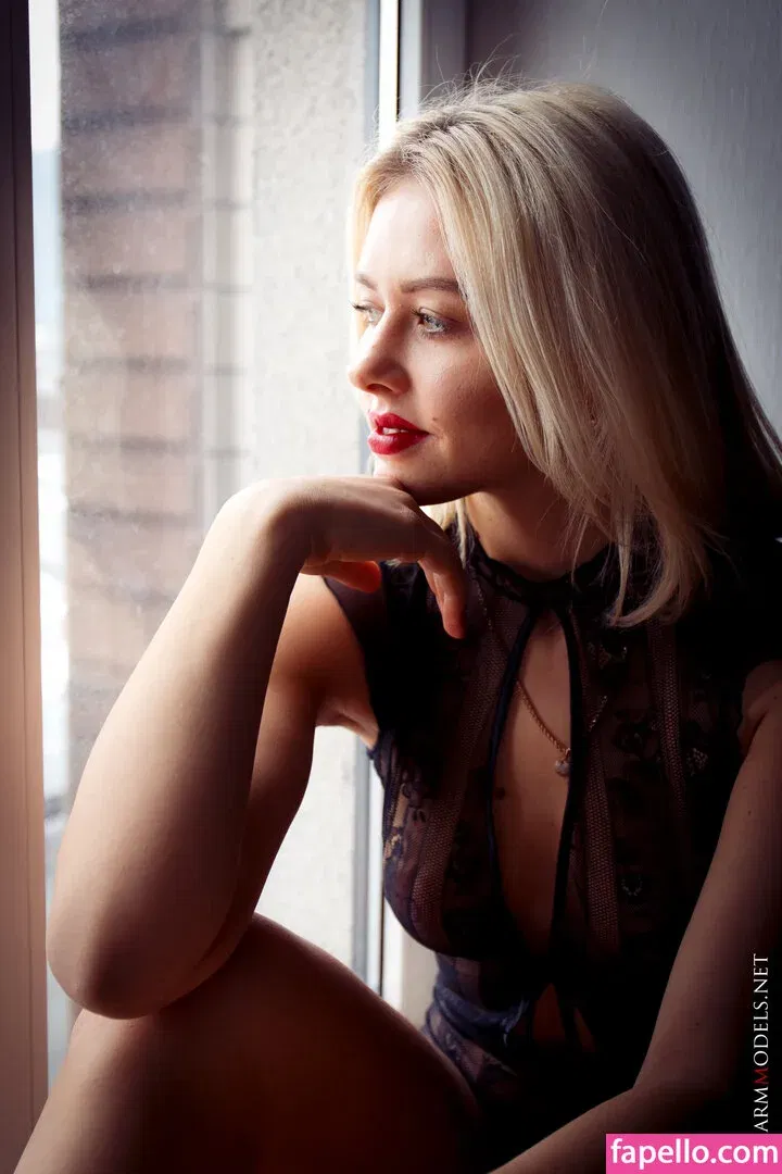 CharmModels Onlyfans Photo Gallery 