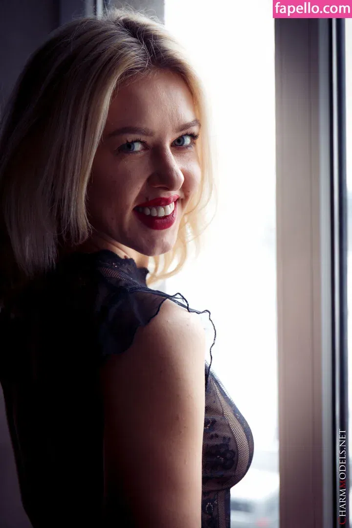 CharmModels Onlyfans Photo Gallery 